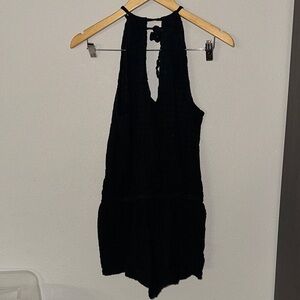 EUC Speedo Textured Black Romper 🌙 🌙